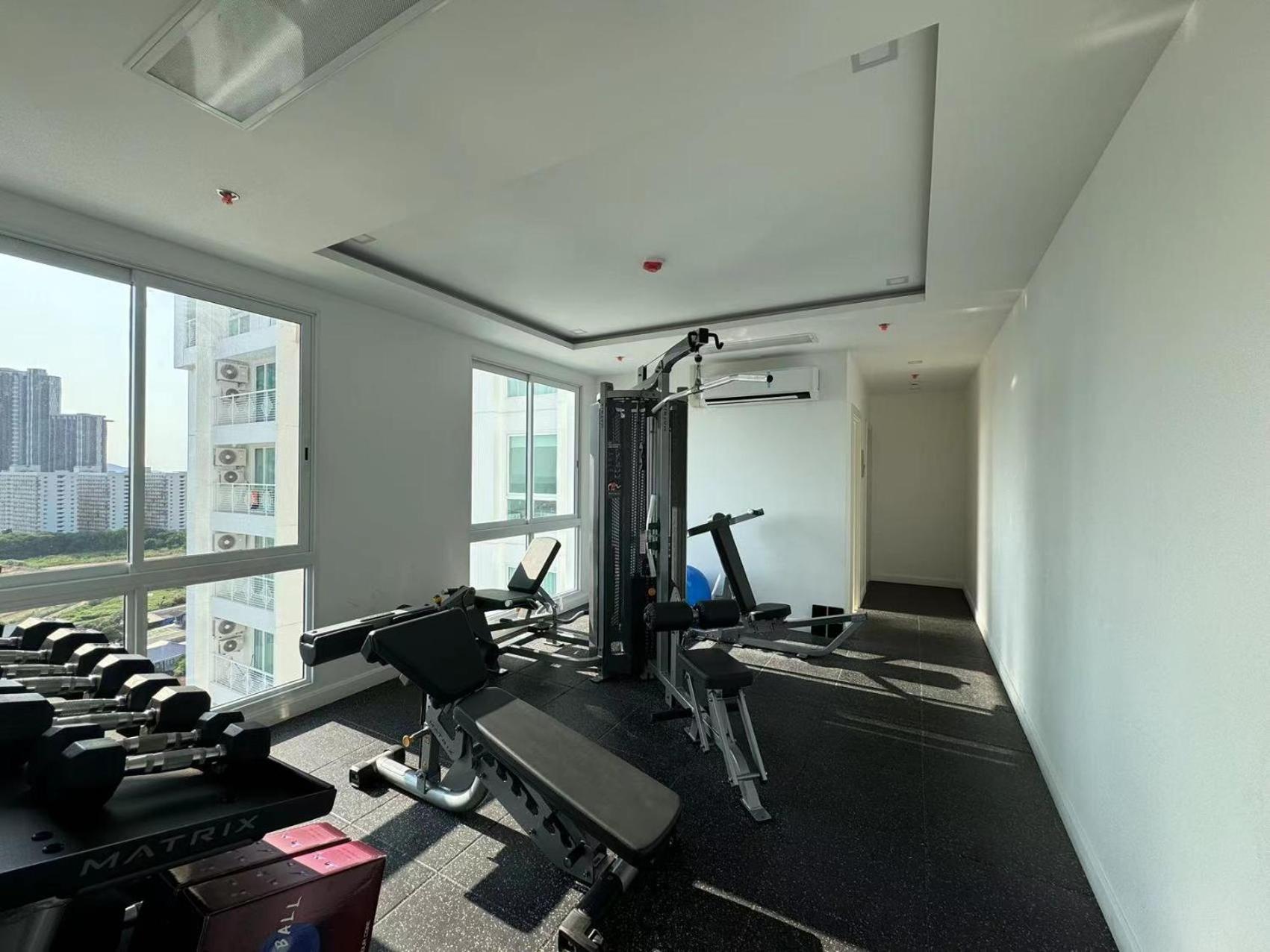 The Empire Chic Residence Jomtien & Yahaha Exteriör bild
