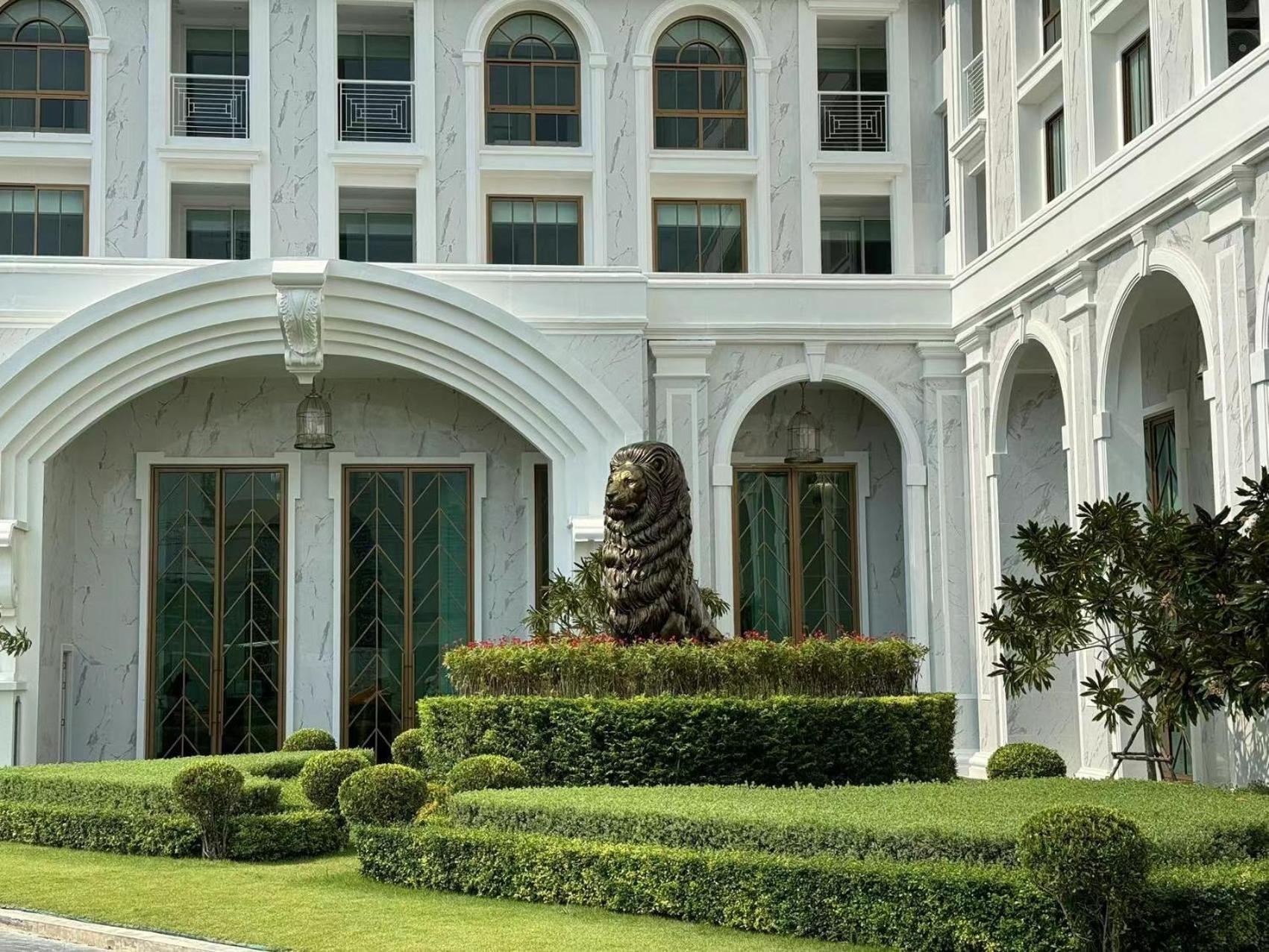 The Empire Chic Residence Jomtien & Yahaha Exteriör bild