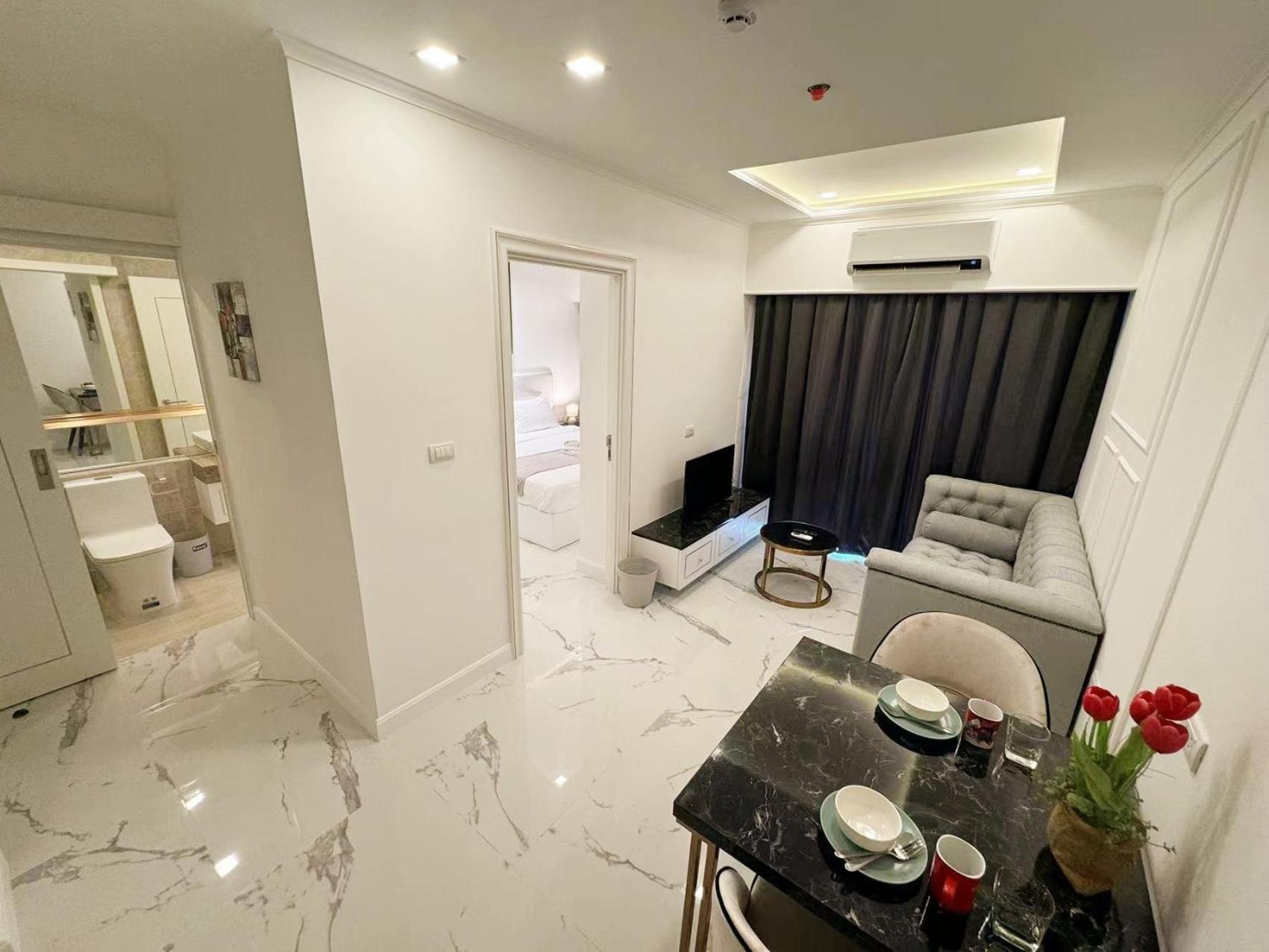 The Empire Chic Residence Jomtien & Yahaha Exteriör bild